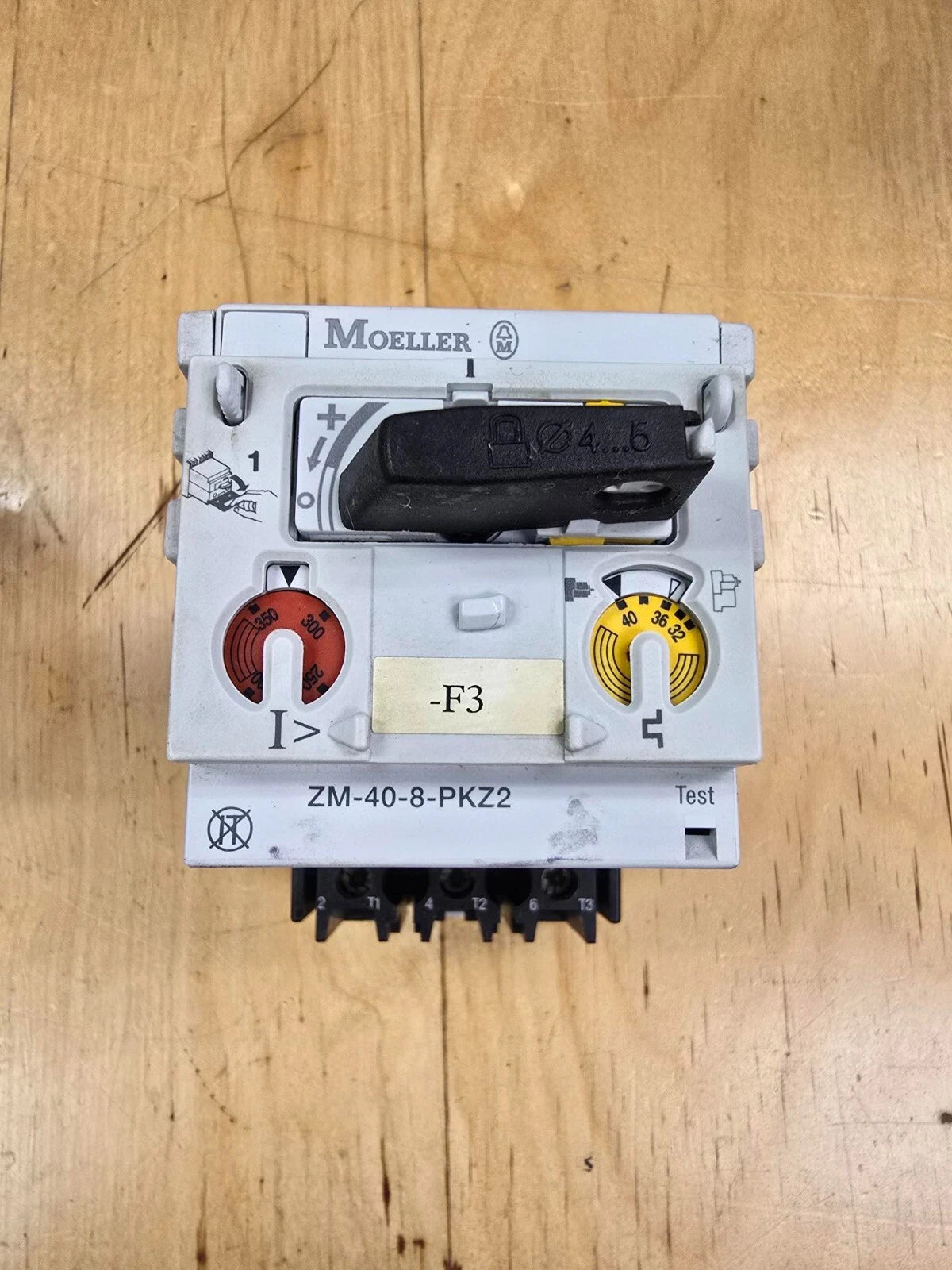 Amada Fanuc Moeller ZM-40-PKZ2 32-40A Thermal 04PC Pega Coma Vipros