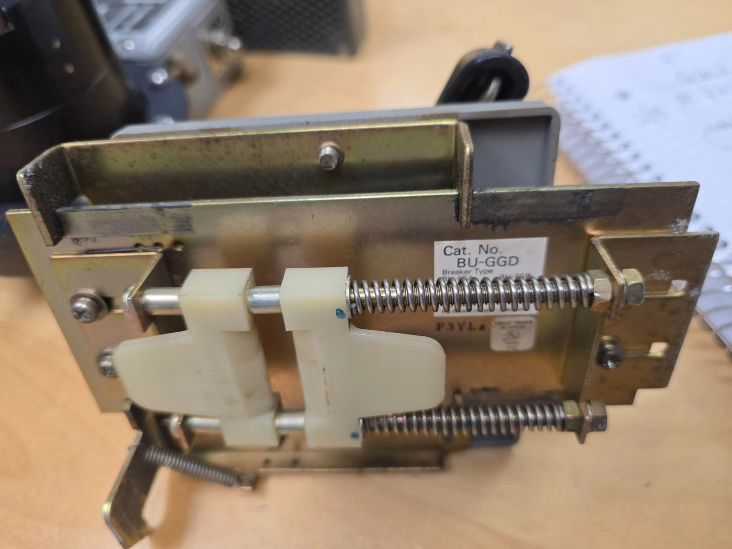 BU-GGD Amada Fanuc on/off lever