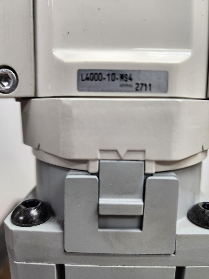 Amada Vipros CKD L4000-10-MS4 W3000-10-W-M1T8 W3000 L4000 Lubricator regulator