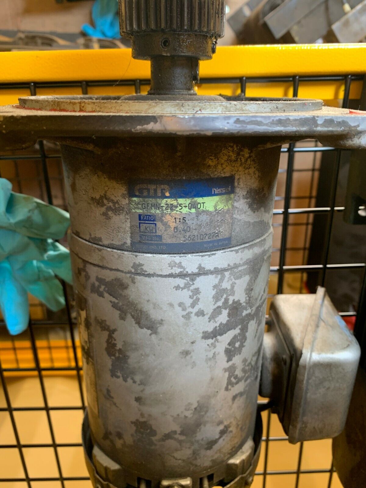 Amada loader motor FECQ-T1 GFMN-22-5-040T