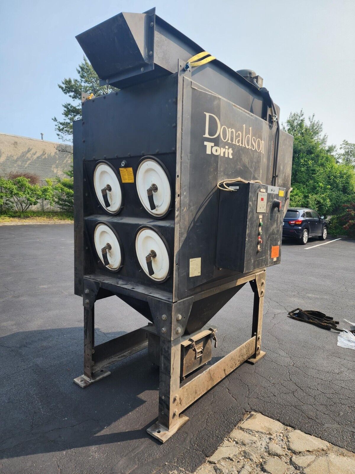 DONALDSON TORIT ADF02-8 DUST COLLECTOR Removed from Amada FO Laser