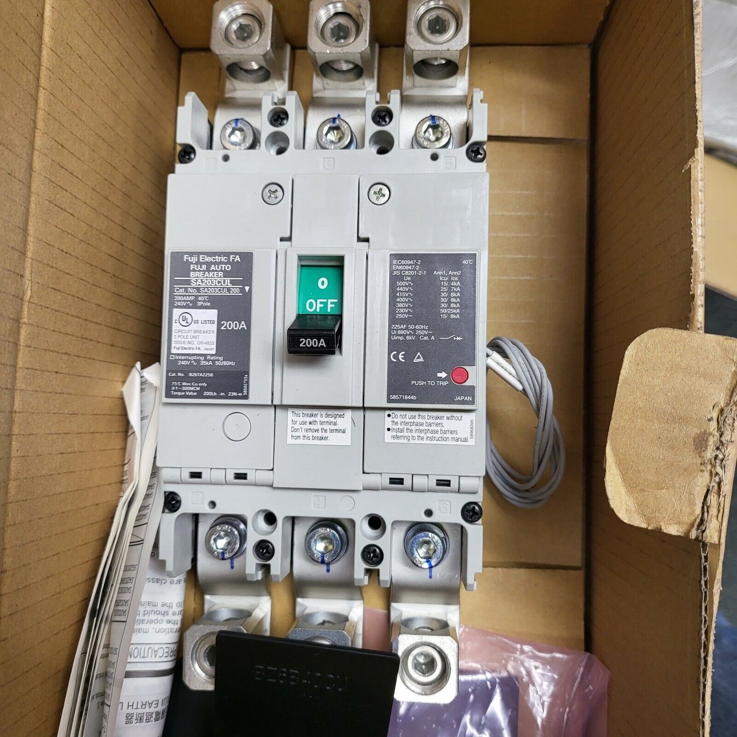 FUJI ELECTRIC TERMINAL BLOCK AU-CW UI60V 51B1-03