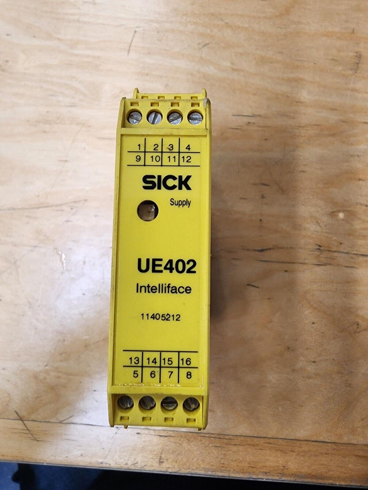 SICK UE402-A0010 1 023 577 intelliface