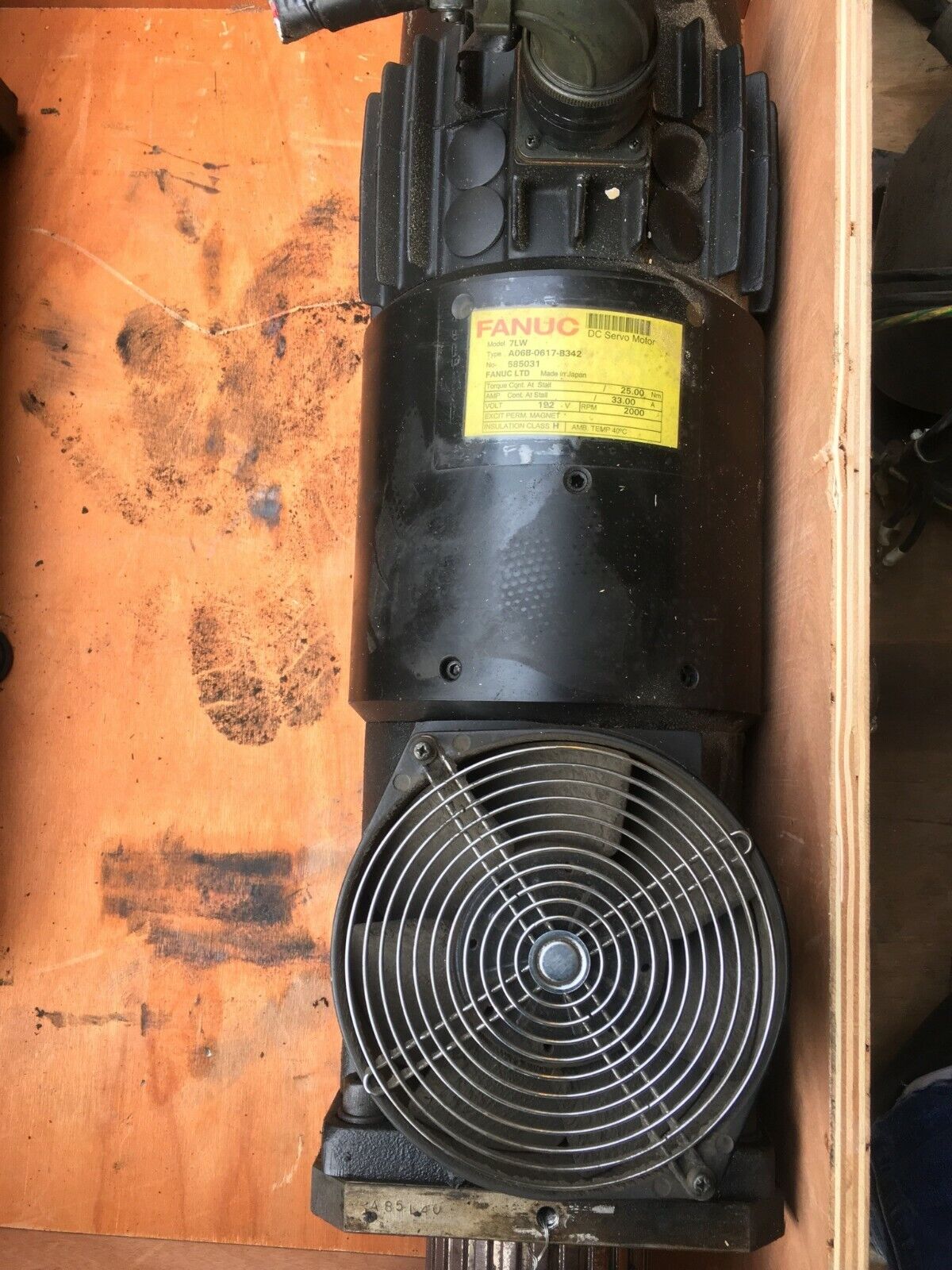 Used Fanuc DC Servo Motor A06B-0617-B342 7LW