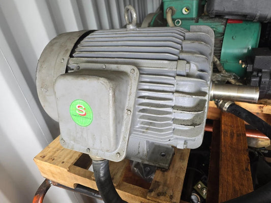 Amada Vipros Hydraulic 3 Phase Motor MLE 8185A 22KW 180M