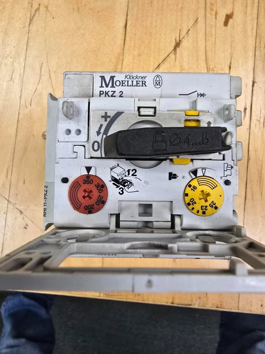 Amada Fanuc Moeller ZM-25-PKZ2 NHI 11-PKZ 2 16-25A Thermal 04PC Pega Coma Vipros