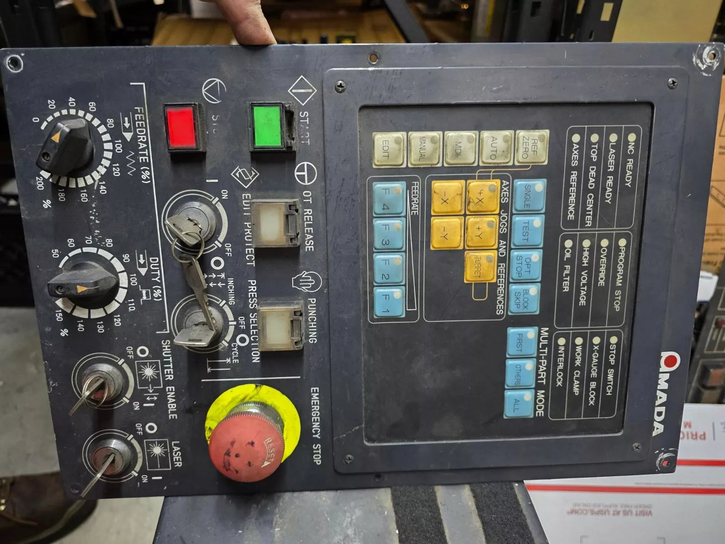 Amada Fanuc 04PC Pega Coma Vipros Keyboard A02B-0084-C187