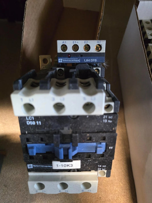 TELEMECANIQUE LC1 D50 11 LA4 DFB 230V