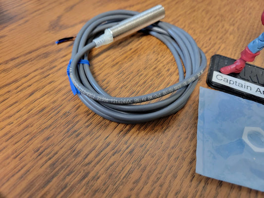 Omron E2E2-X2C2 = BES 516-375-G-E4 -Y-PU-05 NPN NC Amada # E2E2-X2C2