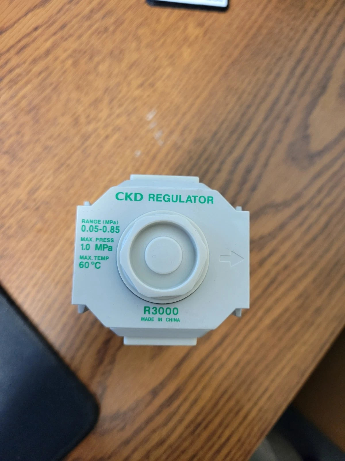CKD Regulator R3000-10-w-T8 Amada #: 74415068 / R3000-10-T8