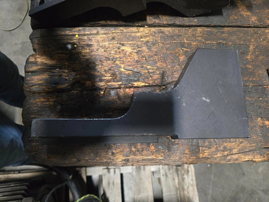 Amada Vipros King Ram Motor bracket 358K (2 BOLT) 6573189 74198078