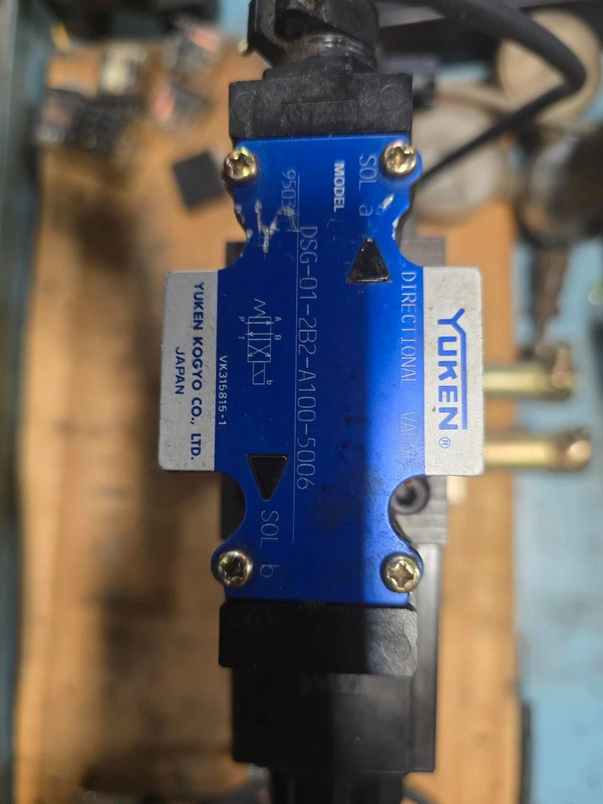 Amada YV5 DSG-01-2B2-A100-5006 MPB-01-2-40 MJB-01-M-B-N-10 MMC-01-1-40