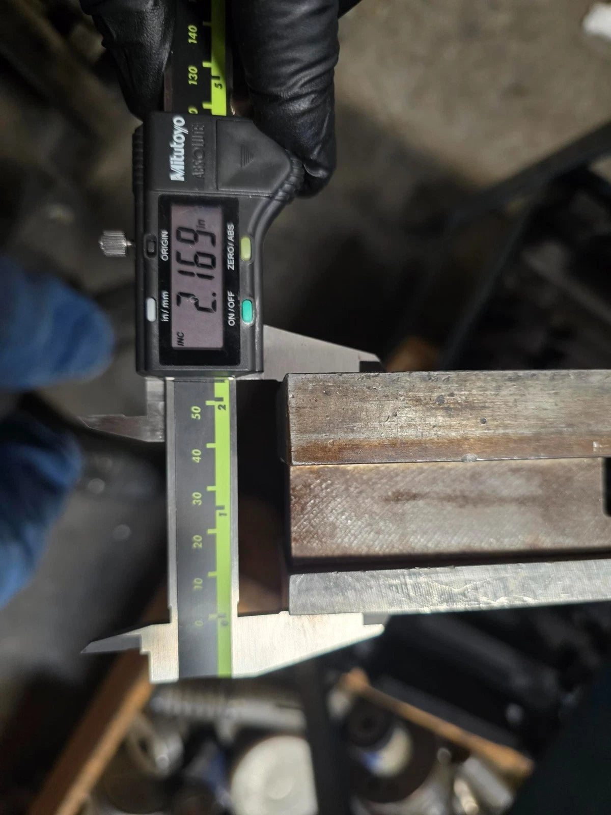 Amada 29300 300 Rail Wilson Press Brake Quick change 2V Die Holder