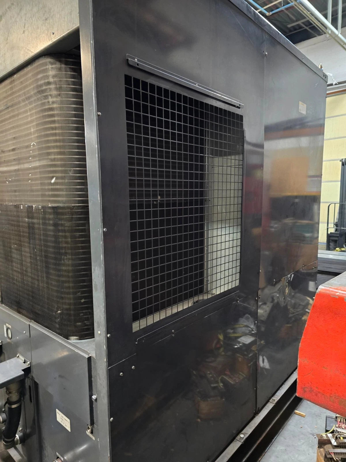 AMADA Laser Orion Chiller RKE15002A-VA-UU3 Dual outlets for linear motors