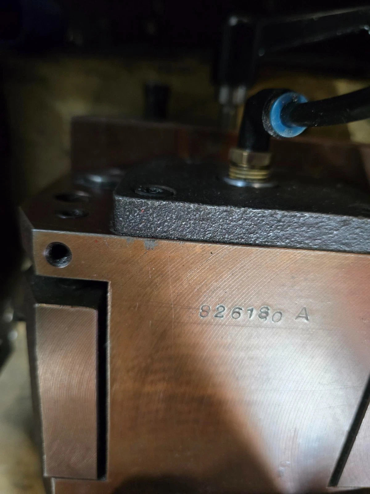 1 Amada Pega Coma Vela Vipros Complete pneumatic Clamp assembly 826180 74161532