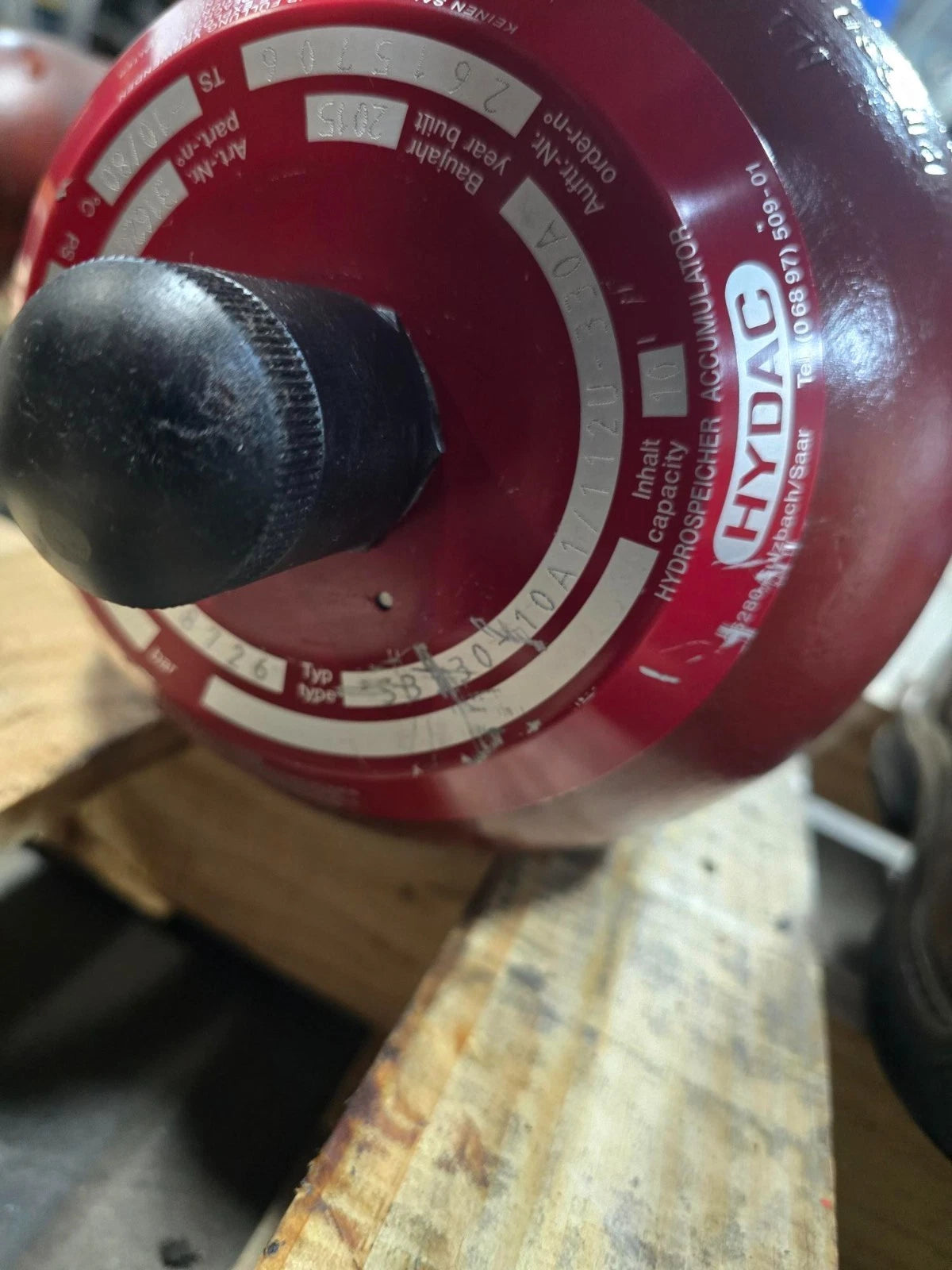 Amada Vipros 255 10L Hydac accumulator SB330-10A1/112U-330A 3105131 74399310