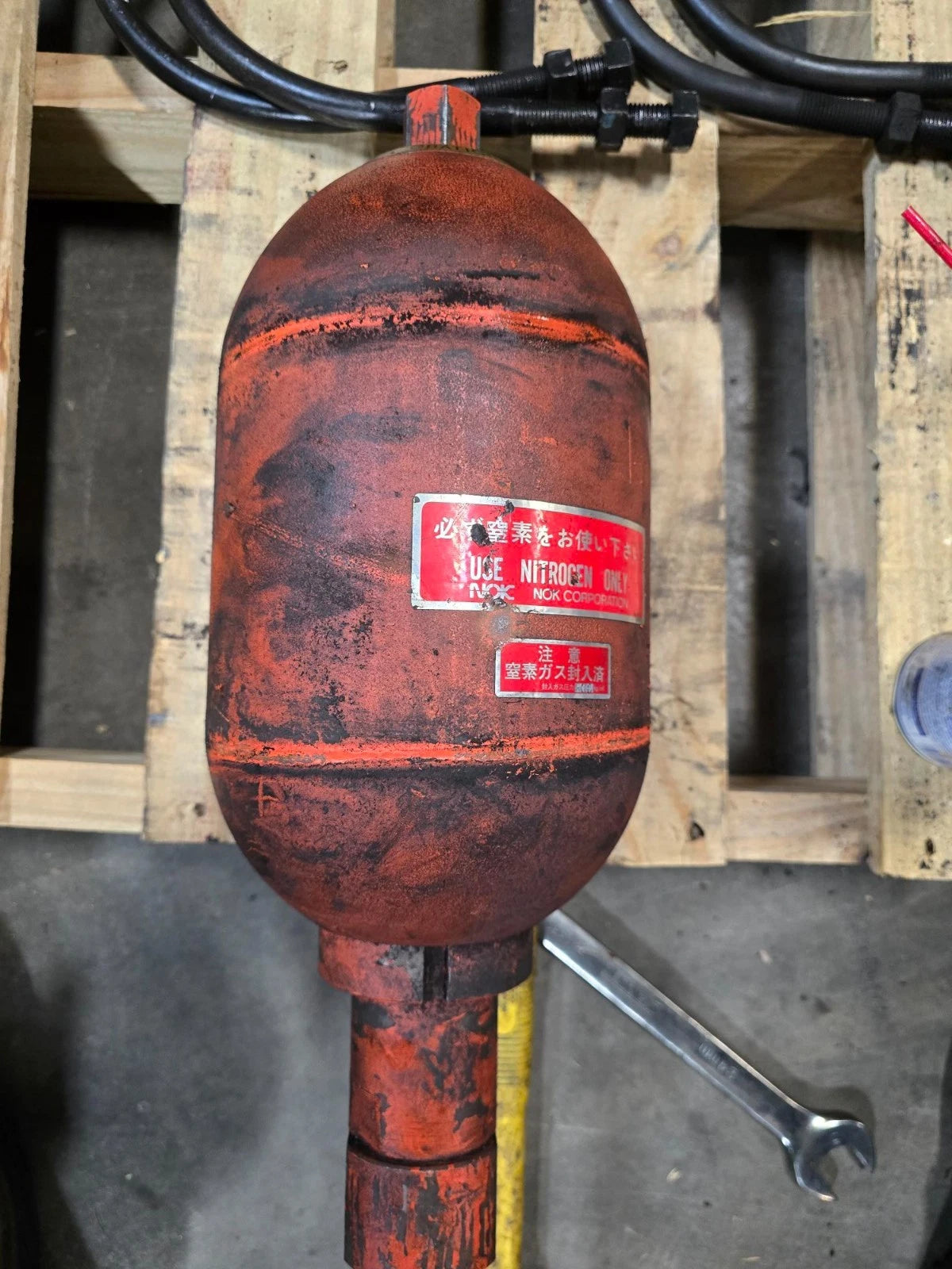 Amada Vipros 255 4L Hydac accumulator AL210-4 74199343