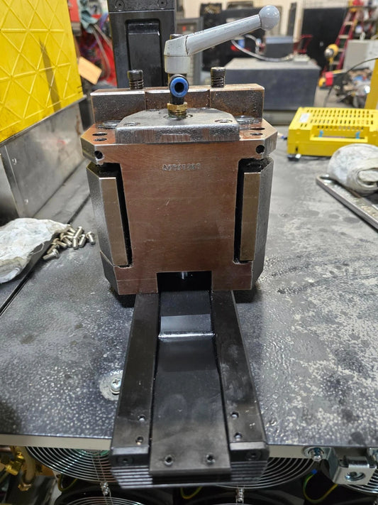 Amada Vipros 255 Clamp A6048240 A0113-CA  75416004 V255