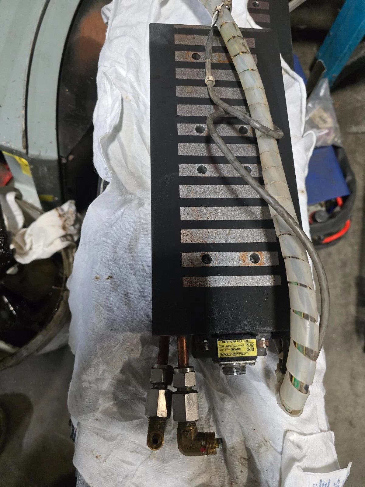 Amada FO laser linear motor A06b-0410-b902 #1000 A860-0331-T001