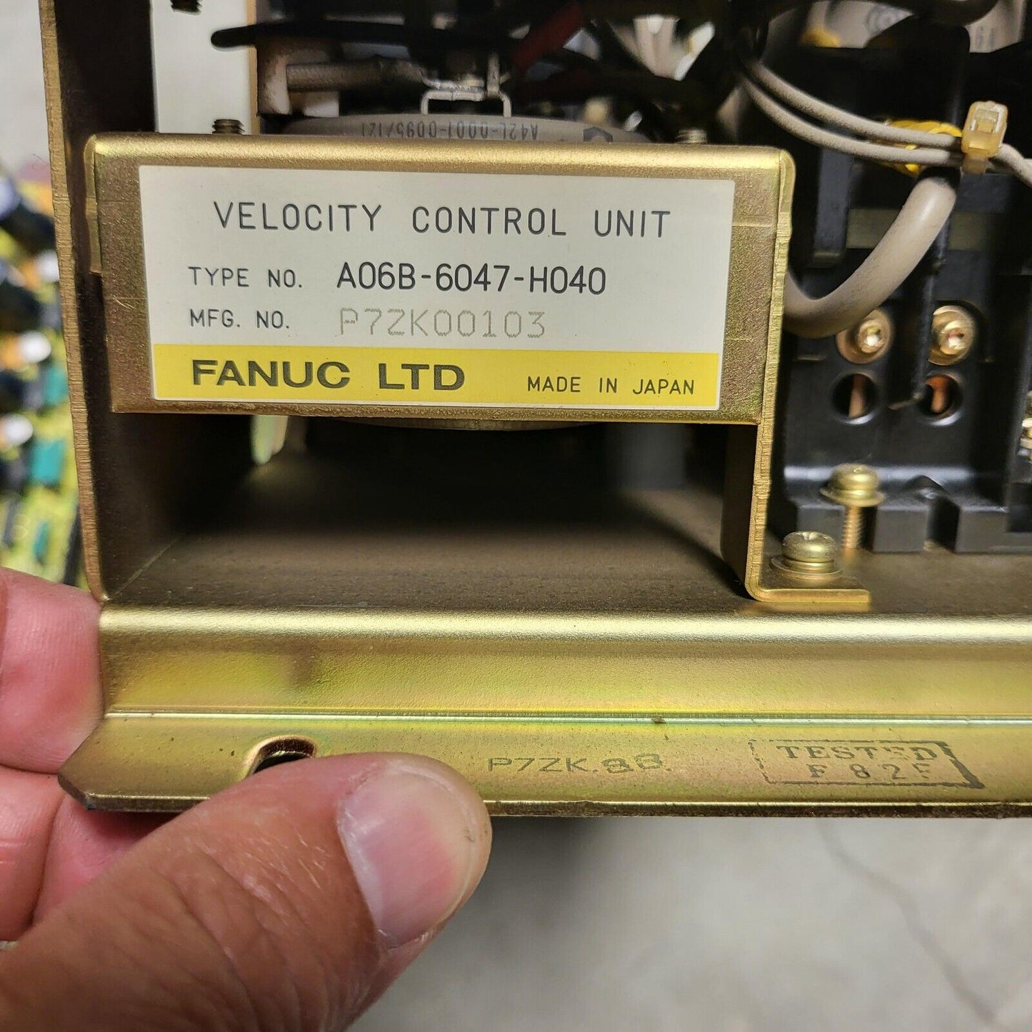 Fanuc A06B-6047-H104 A20b-0009-0320 Servo Drive Velocity Control Unit